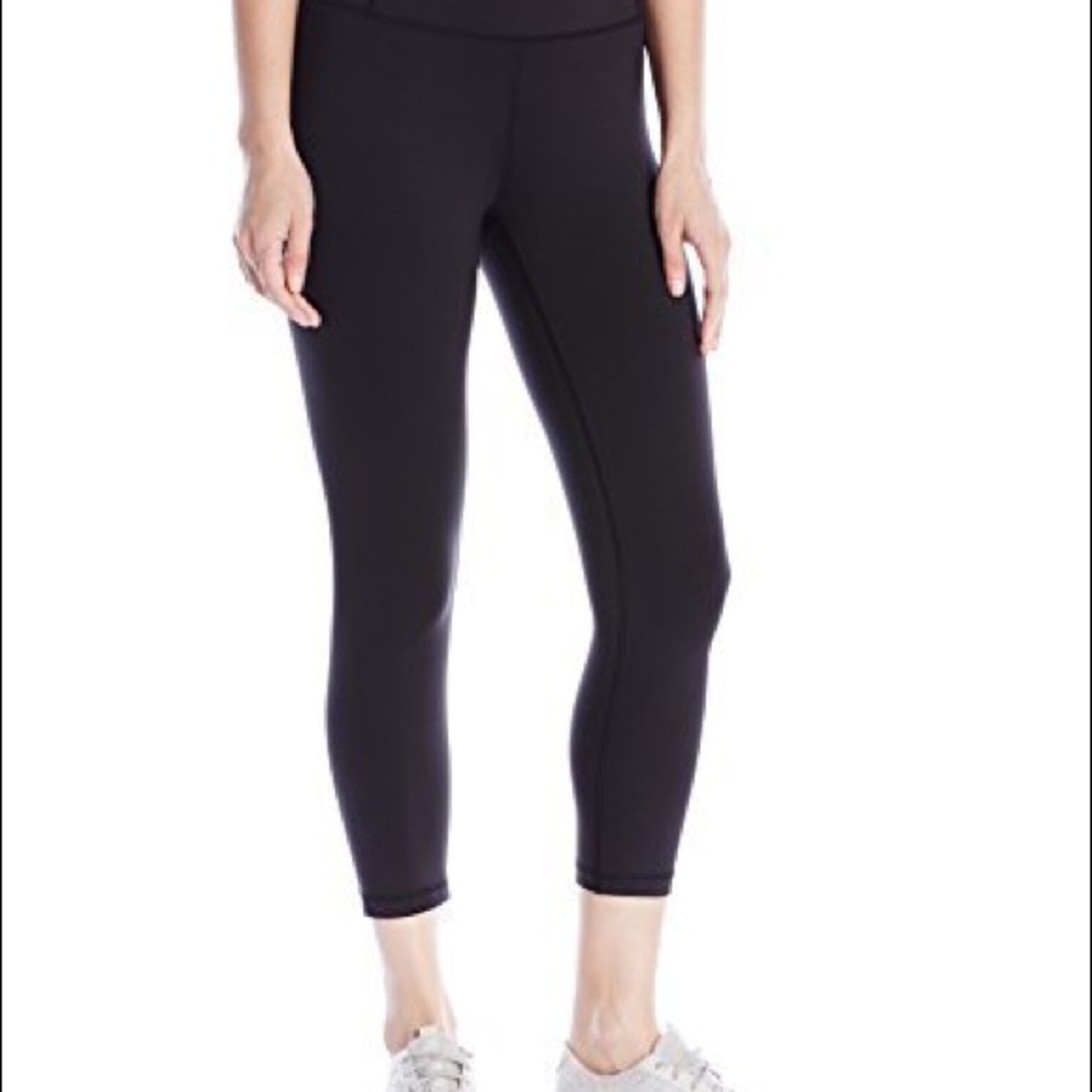 Lucy Revolution Run Capri, Small, NWOT